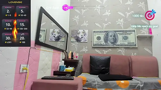 Snapshot of Karen_Bis chatting on 03-04-25, 09:32 Karen Bis online show from 03-04-25, 09:32