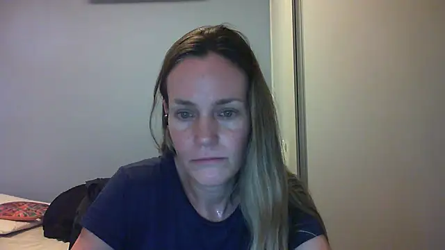 Annylove1 online show from 10-06-25, 01:03