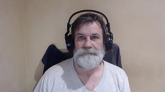 Snapshot of AlexNudo chatting on 12-03-25, 07:05 AlexNudo online show from 12-03-25, 07:05