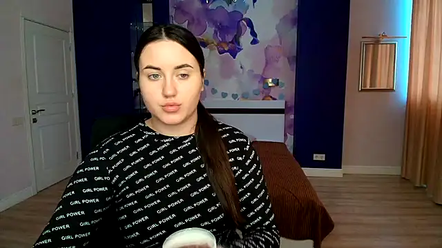 Roxie Bradley online show from 01-31-25, 10:52