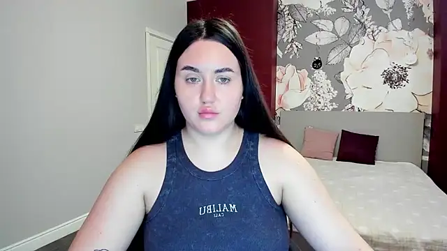 Roxie Bradley online show from 02-09-26, 07:01