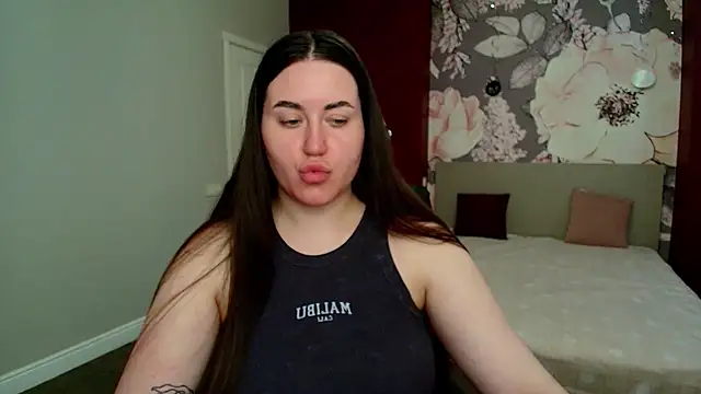 Snapshot of Roxie_Bradley chatting on 04-30-26, 05:58 Roxie Bradley online show from 04-30-26, 05:58