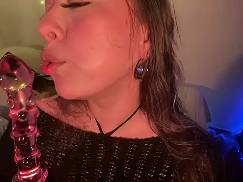 Snapshot of Im_sophiie chatting on 01-04-25, 05:58 Im sophiie online show from 01-04-25, 05:58