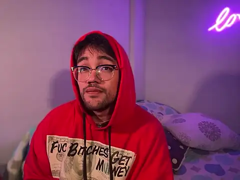 Snapshot of Im_sophiie chatting on 01-21-25, 08:52 Im sophiie online show from 01-21-25, 08:52