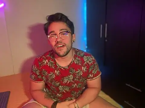 Snapshot of Im_sophiie chatting on 01-26-25, 08:57 Im sophiie online show from 01-26-25, 08:57