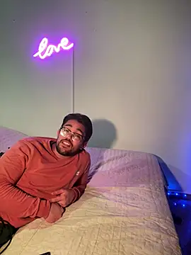 Snapshot of Im_sophiie chatting on 02-15-25, 06:02 Im sophiie online show from 02-15-25, 06:02