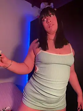 Snapshot of Im_sophiie chatting on 02-16-25, 05:48 Im sophiie online show from 02-16-25, 05:48