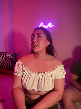 Snapshot of Im_sophiie chatting on 02-22-25, 09:12 Im sophiie online show from 02-22-25, 09:12