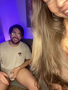 Snapshot of Im_sophiie chatting on 03-22-25, 06:11 Im sophiie online show from 03-22-25, 06:11