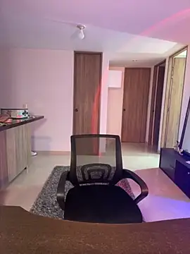 Snapshot of Im_sophiie chatting on 10-03-25, 06:32 Im sophiie online show from 10-03-25, 06:32