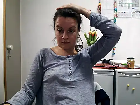 LoveNBloom online show from 02-20-25, 08:14