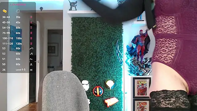 Snapshot of Vixen_Lockheart chatting on 10-22-25, 04:18 Vixen Lockheart online show from 10-22-25, 04:18