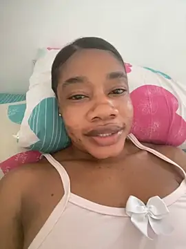  yisela  online show from 04-12-26, 09:31