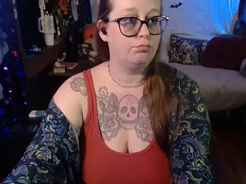 edgexchaos online show from 11-18-25, 01:00