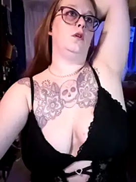 Snapshot of edgexchaos chatting on 02-19-26, 05:03 edgexchaos online show from 02-19-26, 05:03