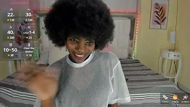 Snapshot of AlmaSean chatting on 03-01-25, 08:42 AlmaSean online show from 03-01-25, 08:42