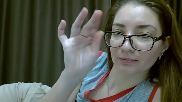 Ashleyspice online show from 12-20-24, 08:06