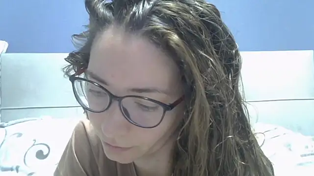 Snapshot of Ashleyspice chatting on 06-15-26, 06:37 Ashleyspice online show from 06-15-26, 06:37