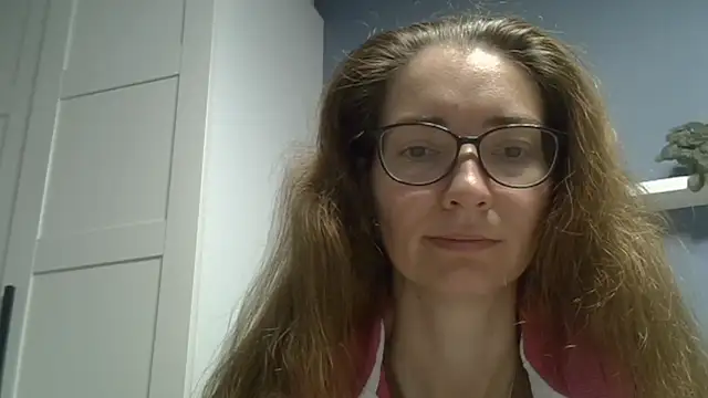 Snapshot of Ashleyspice chatting on 06-17-26, 06:27 Ashleyspice online show from 06-17-26, 06:27