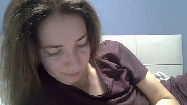 Snapshot of Ashleyspice chatting on 06-18-26, 09:58 Ashleyspice online show from 06-18-26, 09:58