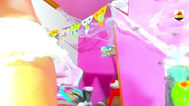 Snapshot of BARBYCHOCOLAT chatting on 10-26-25, 12:55 BARBYCHOCOLAT online show from 10-26-25, 12:55