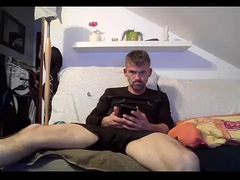 Cambitchboy online show from 03-29-26, 10:54