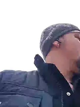 BuckWessle online show from 02-15-25, 08:22