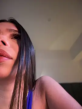 JanyLunaa online show from 01-08-25, 12:17