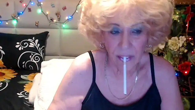 HappyWomanOn online show from 05-17-26, 09:06