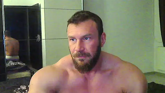 muscularkevin online show from 04-05-26, 03:47