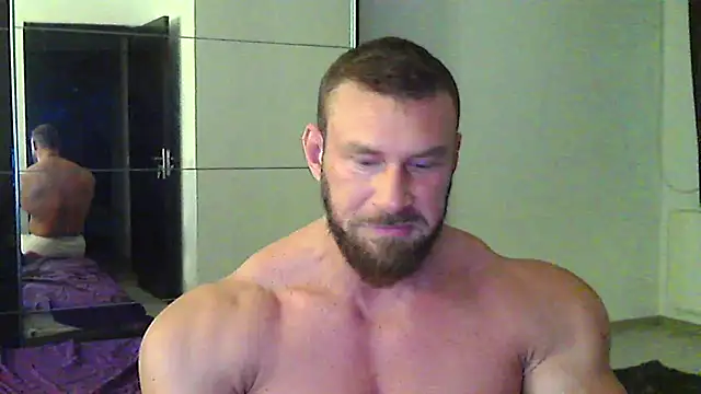 Snapshot of muscularkevin chatting on 05-14-26, 03:46 muscularkevin online show from 05-14-26, 03:46