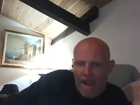 Snapshot of davigochi77bcn chatting on 03-11-25, 10:20 davigochi77bcn online show from 03-11-25, 10:20