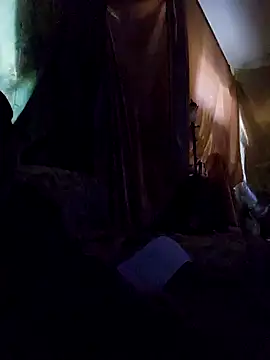 Hotredheadandtoungelasher online show from 01-07-25, 09:25