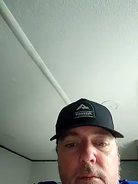 Hotredheadandtoungelasher online show from 11-08-25, 03:56