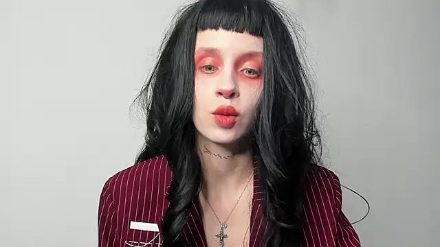 Snapshot of FlowerOfSin2001 chatting on 03-14-25, 05:35 FlowerOfSin2001 online show from 03-14-25, 05:35