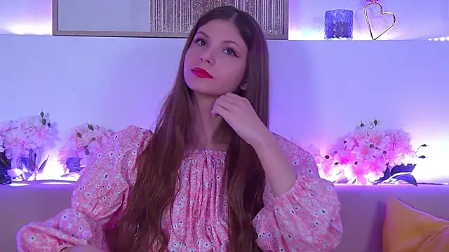 Snapshot of AudreyBarlow chatting on 02-14-25, 12:36 AudreyBarlow online show from 02-14-25, 12:36