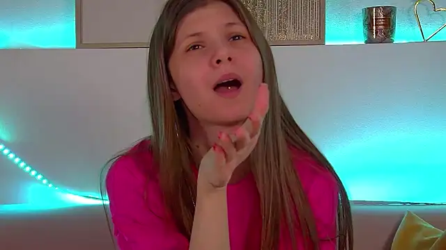 Snapshot of AudreyBarlow chatting on 02-26-25, 04:56 AudreyBarlow online show from 02-26-25, 04:56