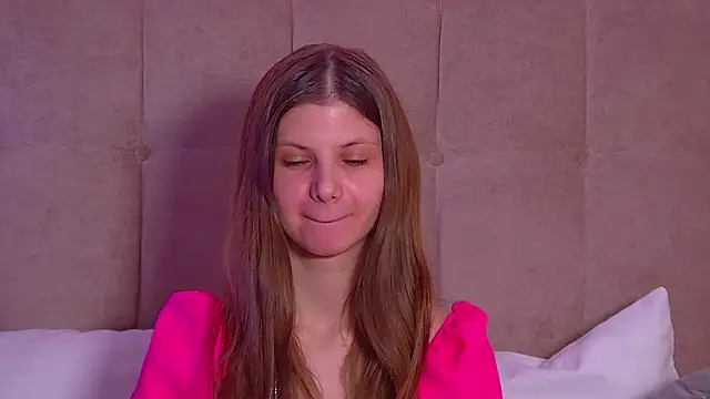 Snapshot of AudreyBarlow chatting on 03-01-25, 09:29 AudreyBarlow online show from 03-01-25, 09:29