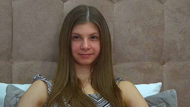 Snapshot of AudreyBarlow chatting on 03-04-25, 01:28 AudreyBarlow online show from 03-04-25, 01:28