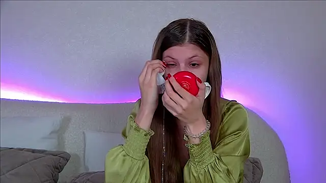 Snapshot of AudreyBarlow chatting on 03-07-25, 06:35 AudreyBarlow online show from 03-07-25, 06:35