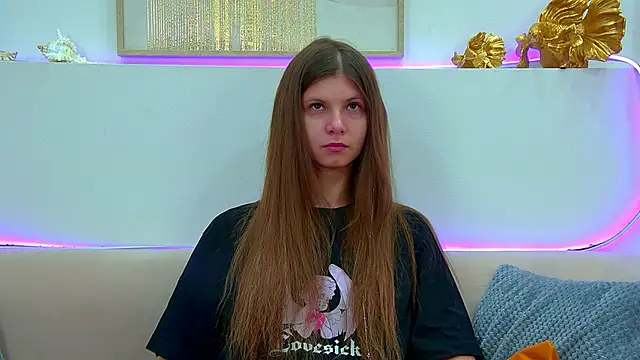 Snapshot of AudreyBarlow chatting on 09-13-25, 06:24 AudreyBarlow online show from 09-13-25, 06:24