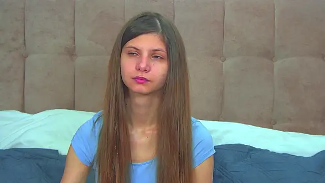 Snapshot of AudreyBarlow chatting on 12-03-25, 06:21 AudreyBarlow online show from 12-03-25, 06:21