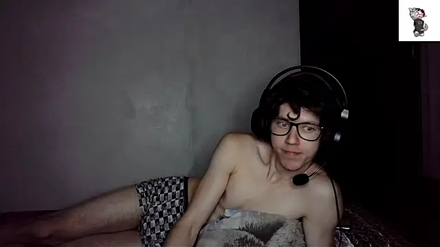 Snapshot of jamismu chatting on 03-06-25, 04:07 jamismu online show from 03-06-25, 04:07