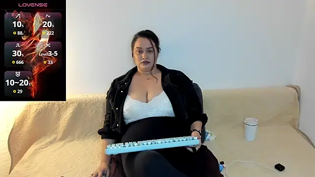 Laura sinner online show from 01-06-26, 07:39