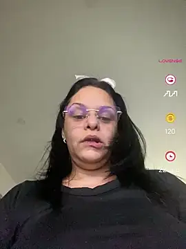 Snapshot of Kataliina chatting on 04-29-26, 03:10 Kataliina online show from 04-29-26, 03:10