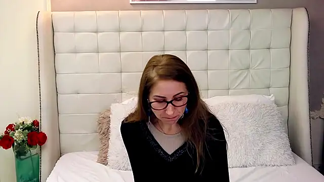 FoxyRamona online show from 03-08-25, 12:52