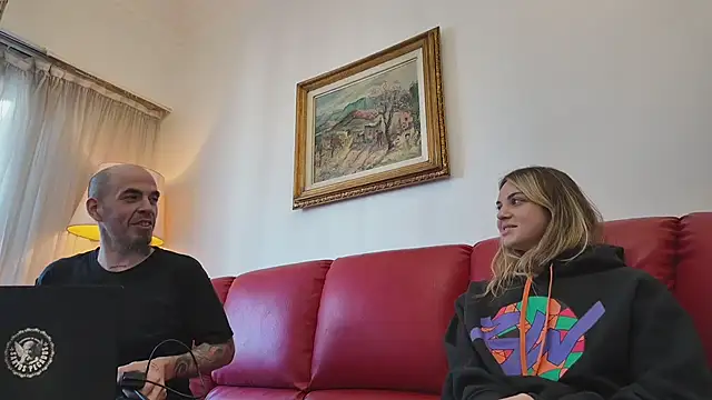 Elnonoykeila77 online show from 04-04-26, 05:54