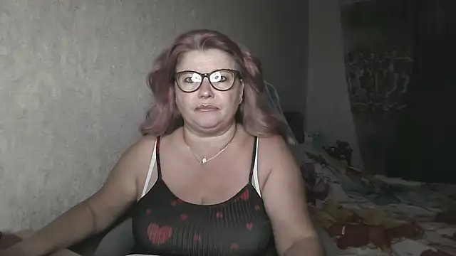 Snapshot of Diana_49 chatting on 07-02-26, 08:09 Diana 49 online show from 07-02-26, 08:09
