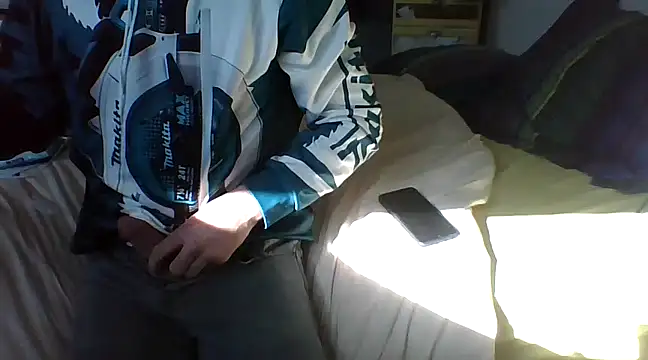 MmaxX004 online show from 03-05-25, 01:06