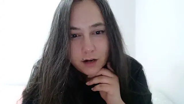 Sara94live online show from 10-01-25, 04:18